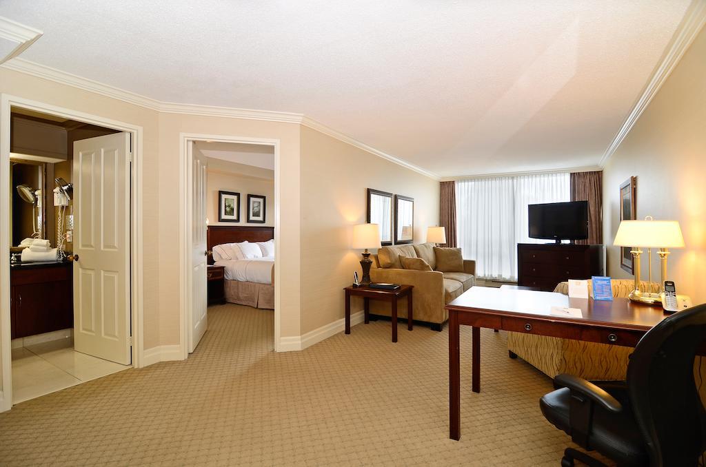 Western Downtown Hotel 3*